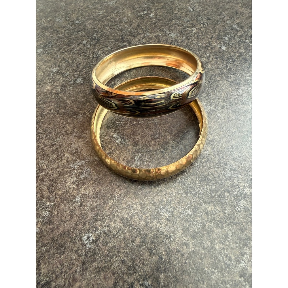 Vintage Gold Tone Hammered & Tortoise Enamel Bangle Bracelet Set 2pc‎ Boho